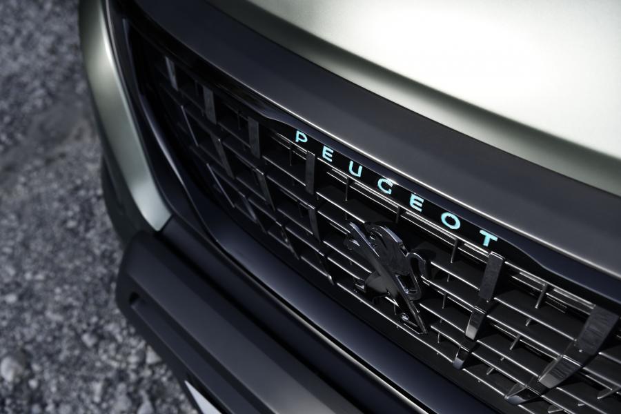 Детали экстерьера Peugeot Boxer 4x4 Concept 2019 года  (фото 12 из 27)
